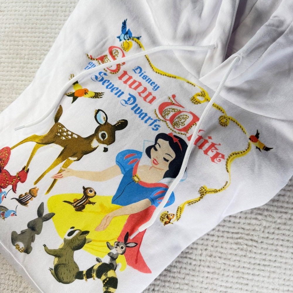 Disney Princess Snow White Seven Dwarfs White Glitter Graphic Hoodie 2WN004AWNSC